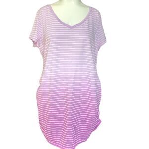 3/$15 or 5/$20 Motherhood Maternity size Large purple ombré top
